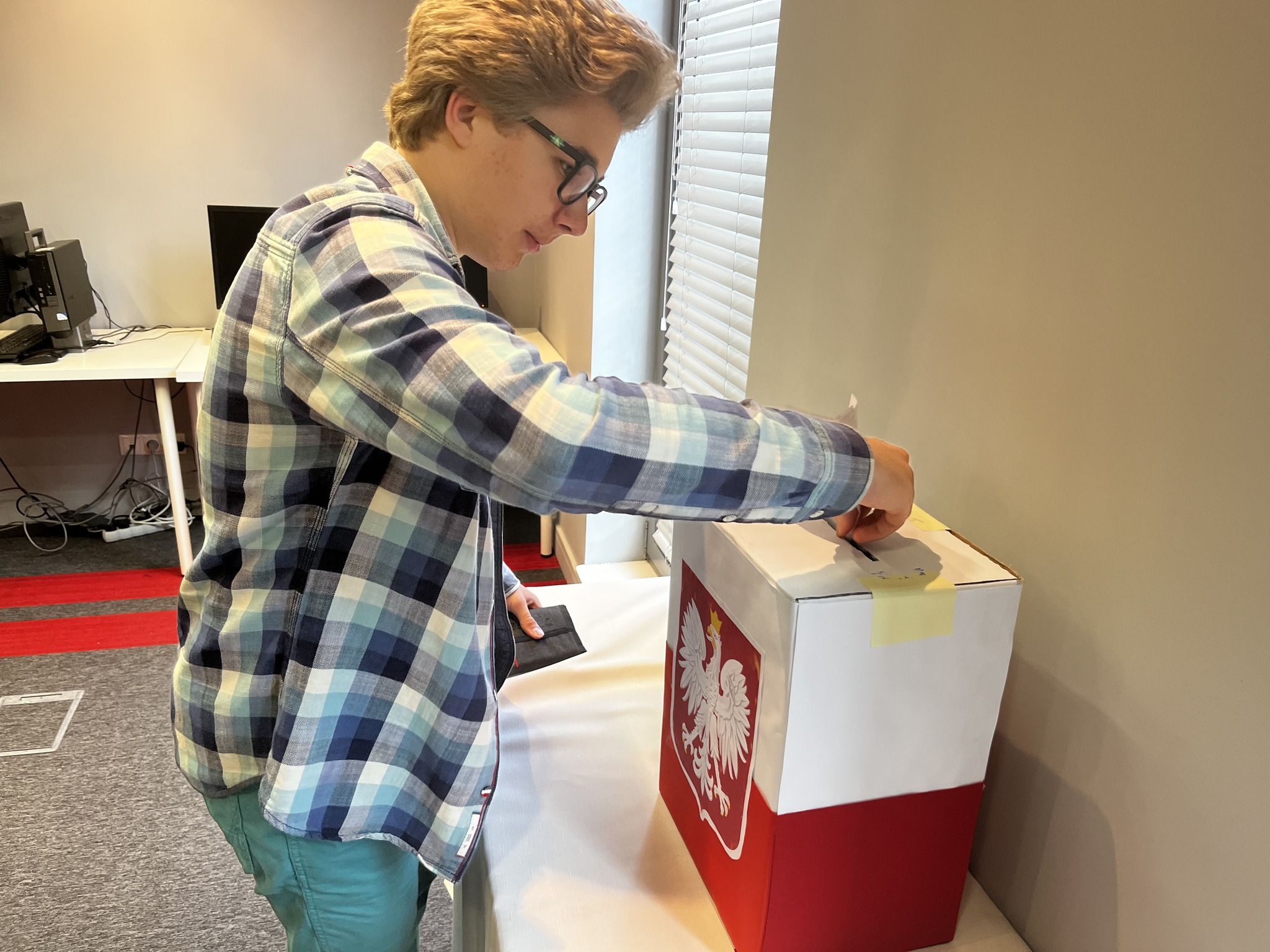 „Młodzi Głosują! „Wybory parlamentarne w LO ALTUM w Lublinie